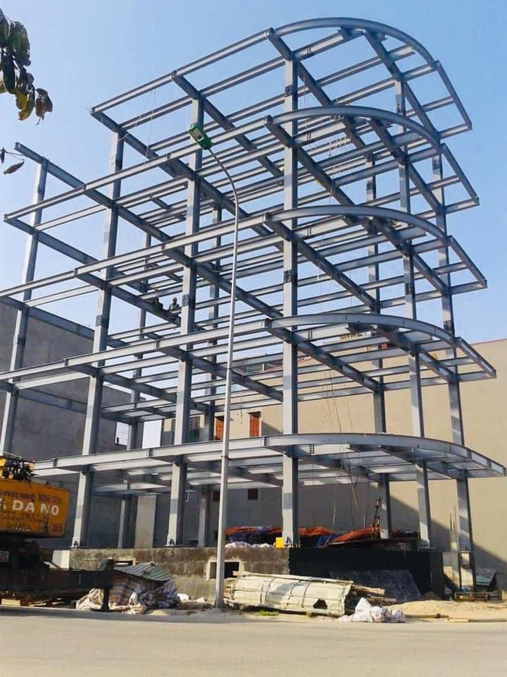 9ab7f4df237d104be67ccaf30aba1777 - Thiết Kế & Thi C&ocirc;ng Nh&agrave; Xưởng Khung Th&eacute;p: Giải Ph&aacute;p Tối Ưu Cho Doanh Nghiệp 2026